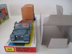 land rover and horse box toy