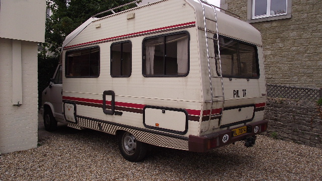http://imagehost.vendio.com/a/19811809/aview/2010_0720PIL0001.JPG