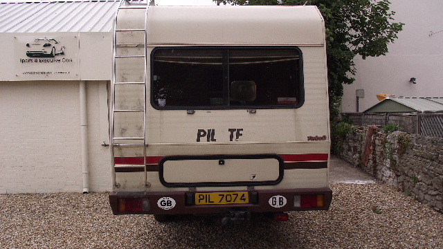 http://imagehost.vendio.com/a/19811809/aview/2010_0720PIL0002.JPG