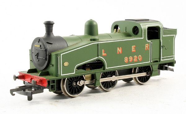 LIMA 'OO' GAUGE LNER 0-6-0 '8920' STEAM LOCOMOTIVE