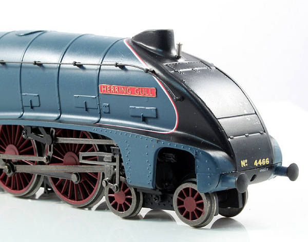 有关以下物品的详细资料: bachmann renamed "herring gull" lner