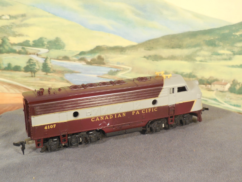 HO 187 Tyco Mantua F7 F7A Diesel CANADIAN PACIFIC CP 4107