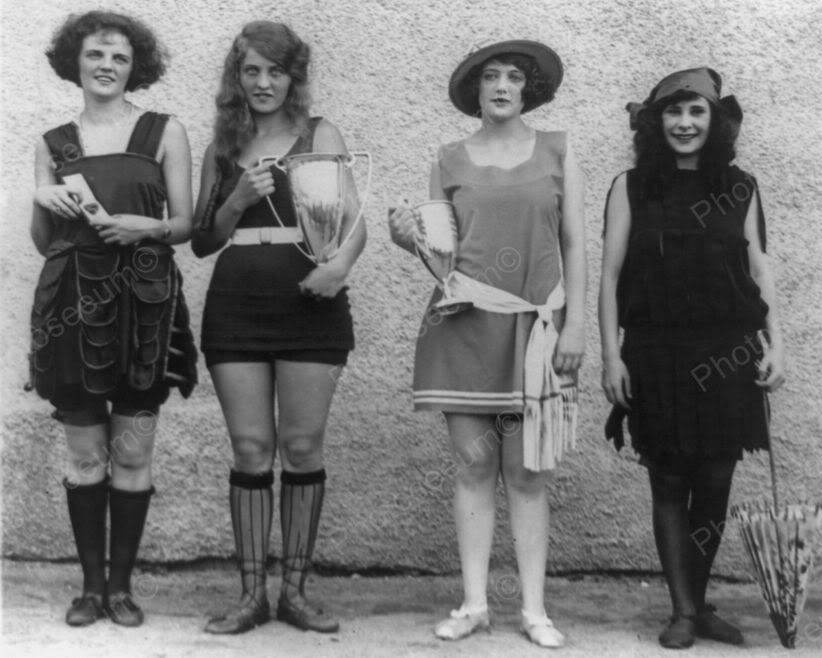 winners1922beautyshowWashingtonBath A Century of Questionable (at best) Swim Attire