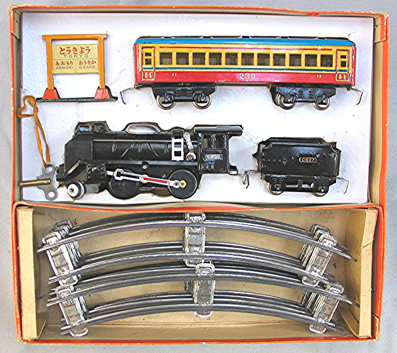 vintage wind up train set