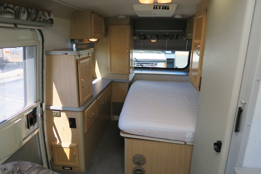 1999 WINNEBAGO RIALTA 22FD eBay
