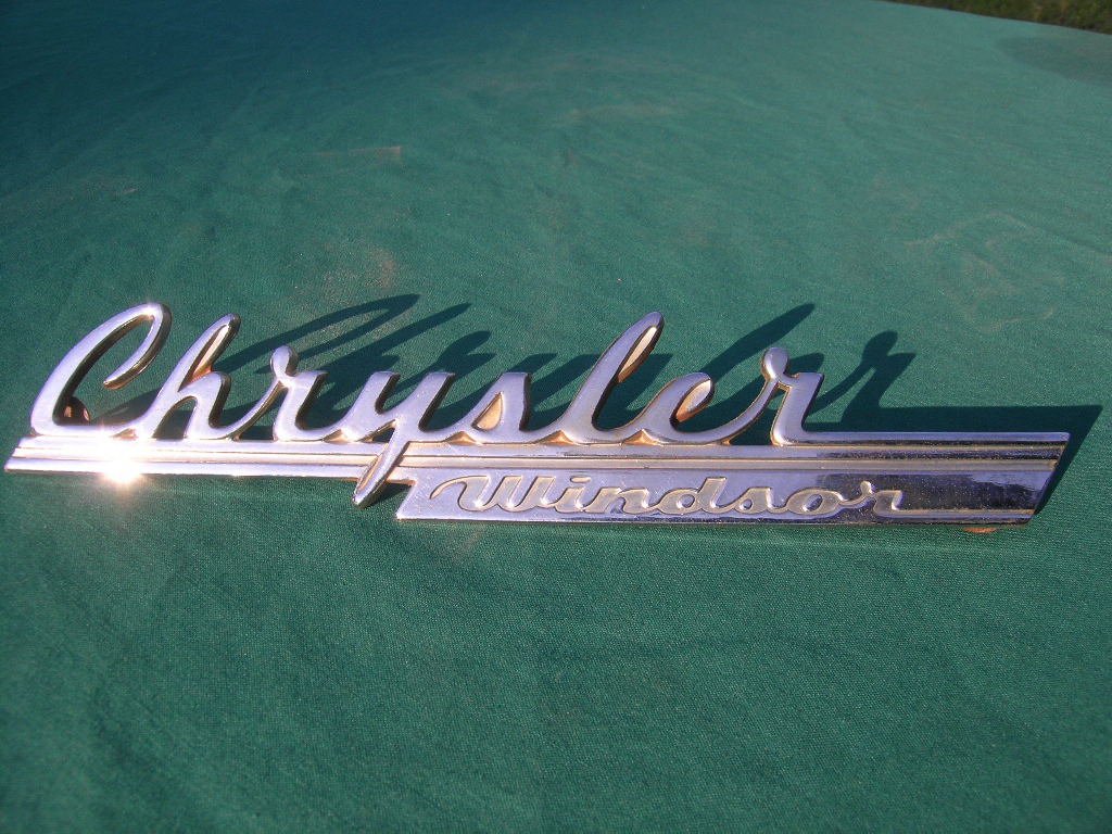 Chrysler hood emblem #2