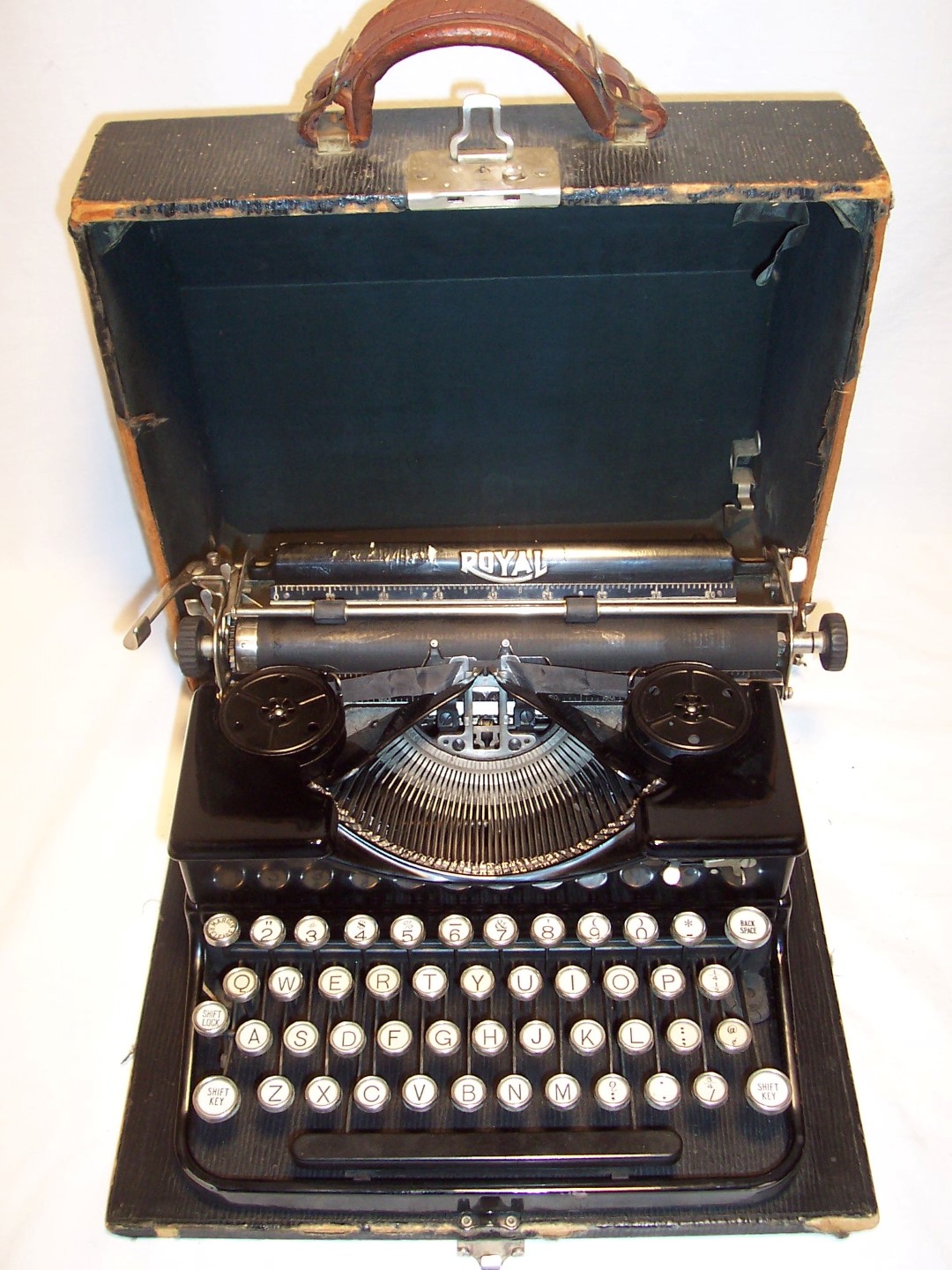 Royal Portable Typewriter Black w White Keys Antique Vintage 1930’s | eBay