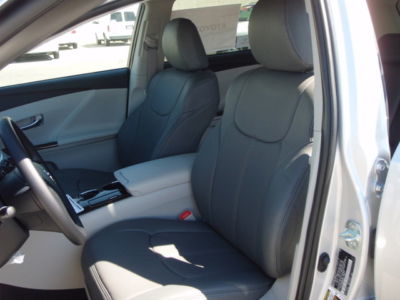 2010 toyota venza seat covers #3