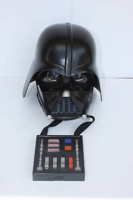 STAR WARS DARTH VADER HELMET W/VOICE CHANGER