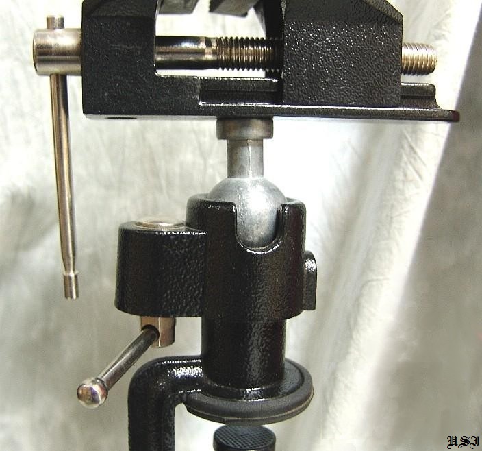 U. S. Simmonds Wood Carving 3" Universal Ball Vise