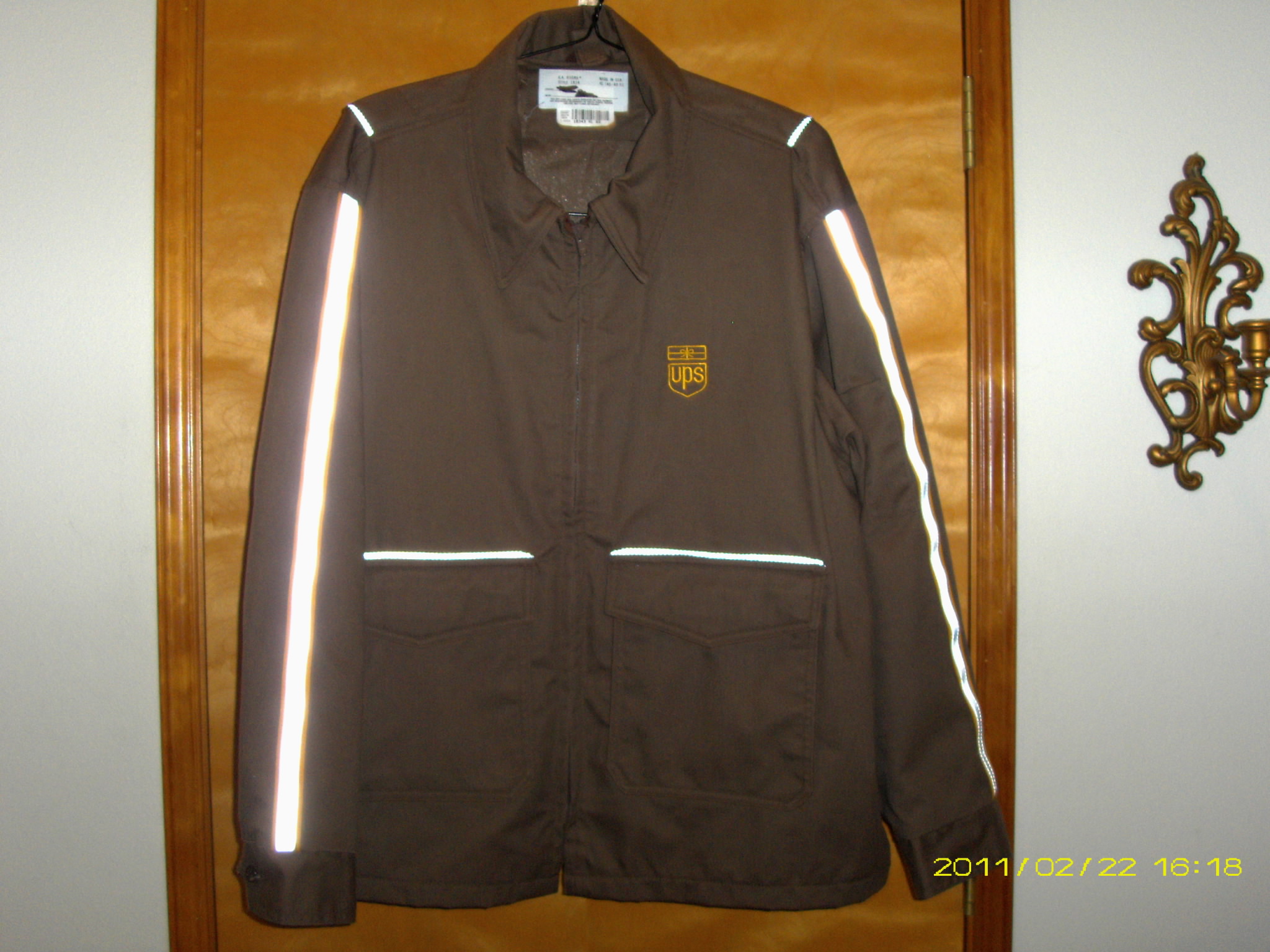 Things 4 Fun UPS United Parcel Service Work Jacket Coat XL Xlarge 4648