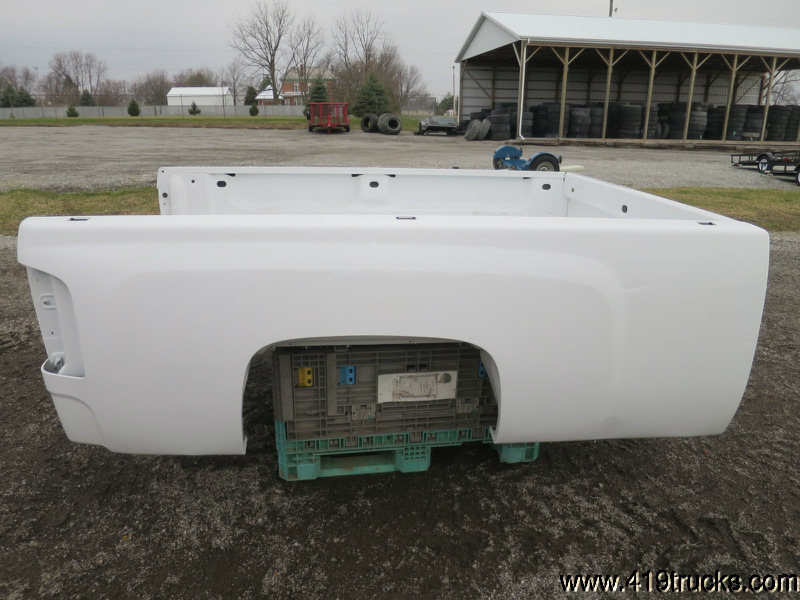 2007 2013 CHEVROLET GMC 1500 2500 3500 SRW PICKUP TRUCK 8' FOOT LONG BED