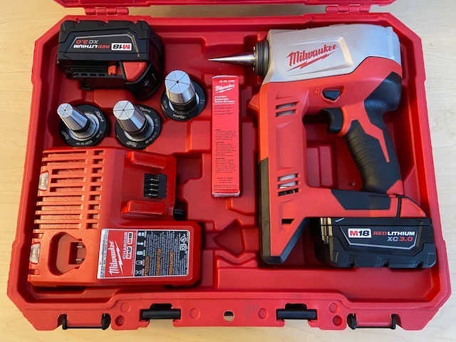 NEW MILWAUKEE M18 CORDLESS PROPEX EXPANSION TOOL KIT 2632 22XC EBay