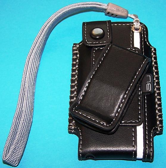 http://imagehost.vendio.com/a/3578944/aview/belkin_leather_holster_nano_F8Z073_fina_main_ii.JPG