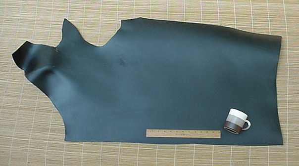 BLACK LEATHER PIECE 8/9 oz Heavy Weight 6 SF #B1182