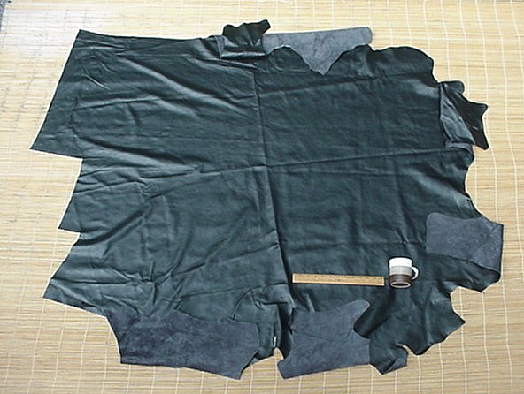 A-1 UPHOLSTERY LEATHER COWHIDE BLACK 22 SF #U555