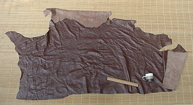 A-1 UPHOLSTERY LEATHER DARK CHOC BROWN 16 SF #U562