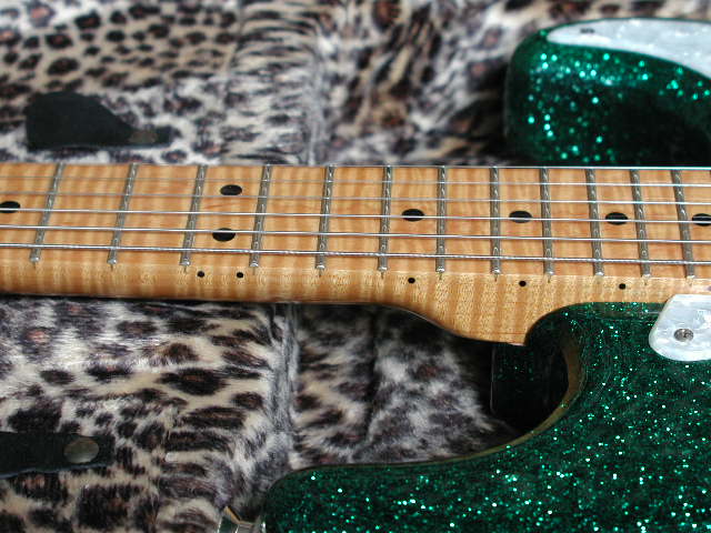 Sparklecaster_004.JPG