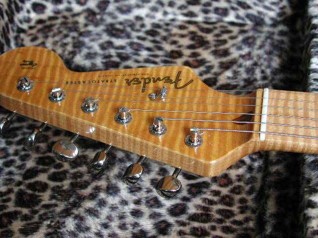 Sparklecaster_005.JPG