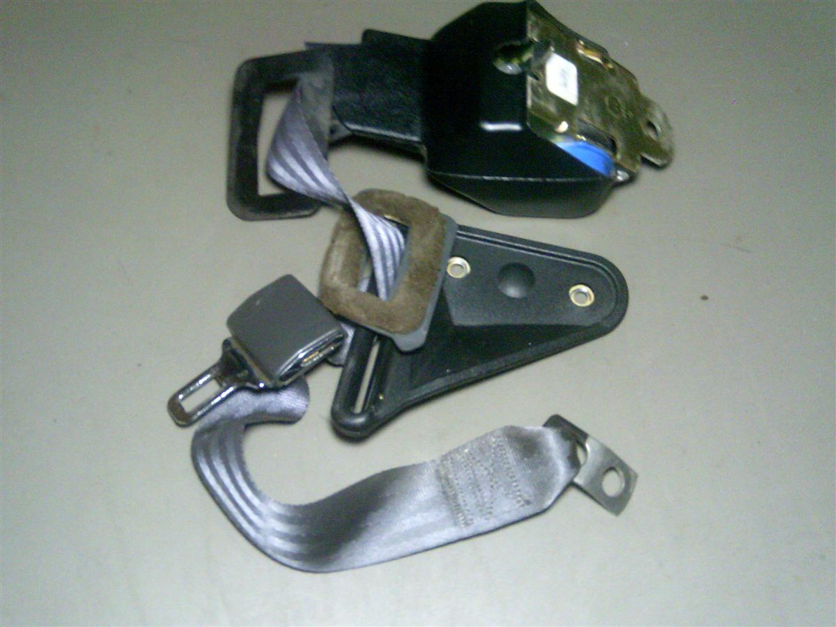 98 1998 Chevy Camaro GREYMEDIUM GREY LH Rear Seat Belt Seat Belt