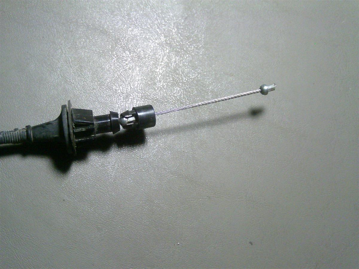 94 Chevy GMC Pickup Truck C1500 4.3L Gas Accelerator Throttle Cable