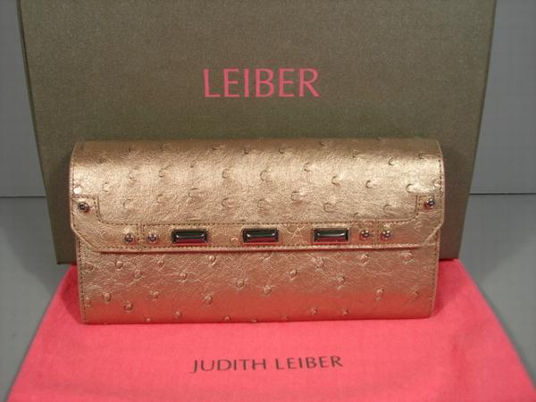 JUDITH LEIBER PLATINUM OSTRICH CLUTCH CONTINENAL WALLET