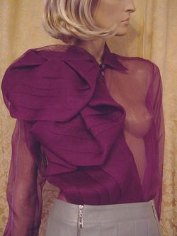 $2380 CHRISTIAN DIOR Sheer Purple Rose Silk Top 8 / 40