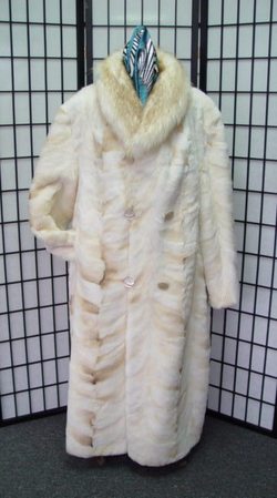 NEW RACCOON FUR COAT MEN SZ 52