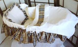 BRAND NEW BABY BED INFANT BASINNET  SET