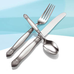 ONEIDA DICKINSON Flatware 68 Pc Set 18/10 Stainless New
