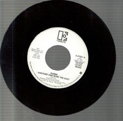 Queen Another One Bites The Dust E-47031 Promo