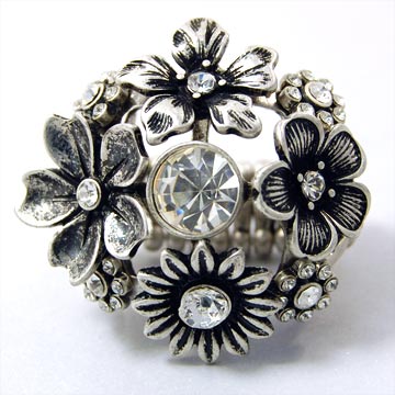 Flower Casting Stretch Ring (one size)