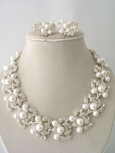 necklace set