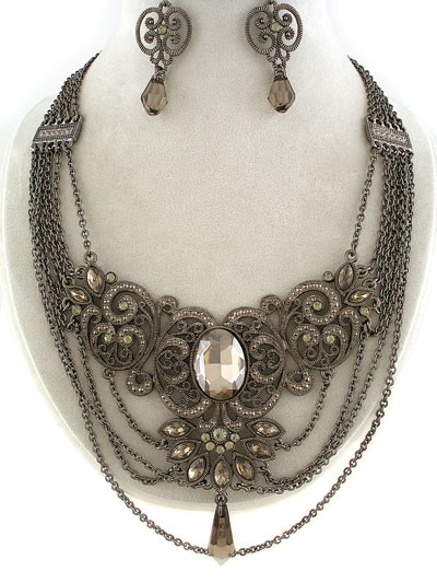 Necklace Set