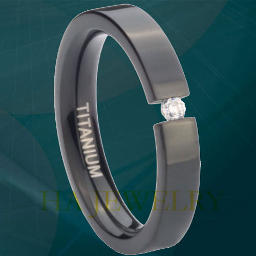 4MM BLACK FLAT TOP TITANIUM TENSION RD CZ RING SIZE 6