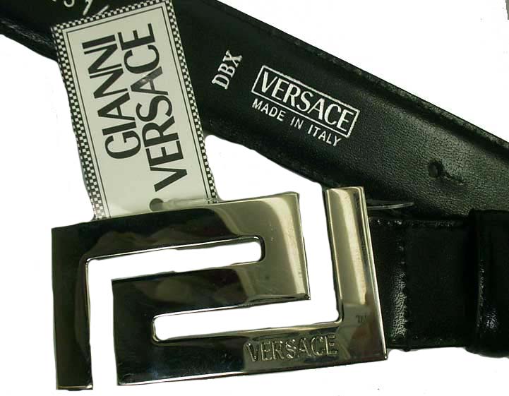 BEAUTIFUL VERSACE LOGO ENGRAVED AND 100 GUARANTEED TO BE AUTHENTIC 