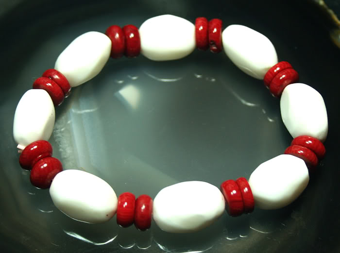 11x13mmCarvedWhiteCoralAndCoralRoun.jpg picture by wanglijuan1122