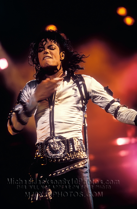 MICHAEL JACKSON  BAD TOUR XPRESSIONS (3) RARE 8x10 PHOTOS