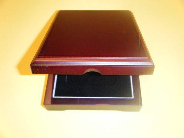 wood box for coin slab