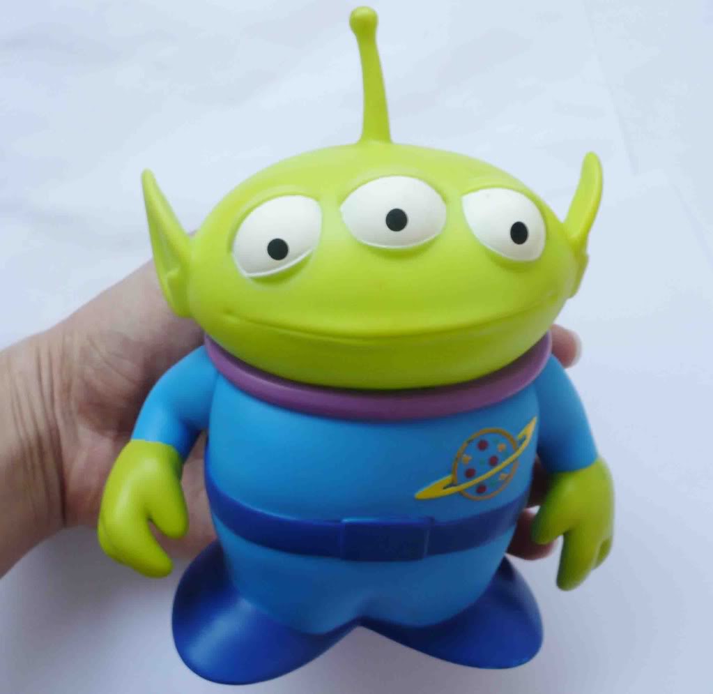 toy story alien claw toy