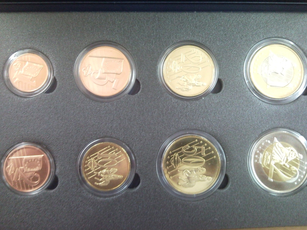 CYPRUS EURO FULL SET SPECIMEN LOT IN BOX UNC