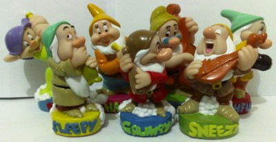 7 dwarfs bath toys