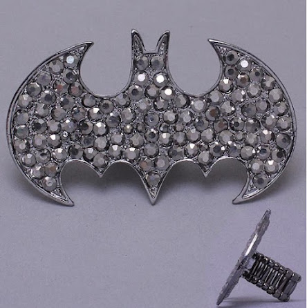 http://imagehost.vendio.com/preview/a/35111061/aview/batman_heamtite_crystal_ring.jpg