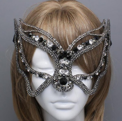 http://imagehost.vendio.com/preview/a/35111061/aview/black_crystal_face_mask.jpg