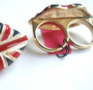 http://imagehost.vendio.com/preview/a/35111061/aview/british_lips_ring_two.jpg