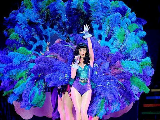 http://imagehost.vendio.com/preview/a/35111061/aview/peacock_252520pic_252520katy.jpg