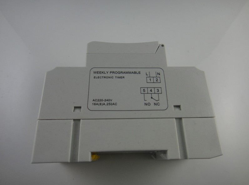 http://imagehost.vendio.com/a/35114350/view/12_001.jpg