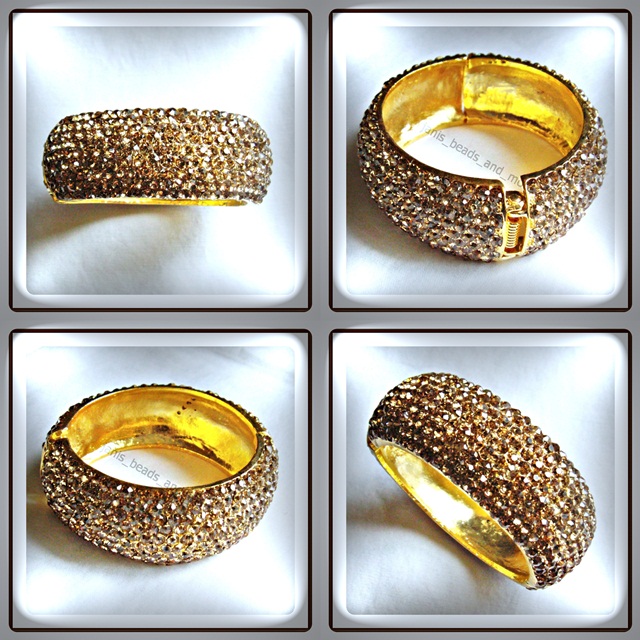 http://imagehost.vendio.com/a/35120462/view/FILE0378-tile.jpg