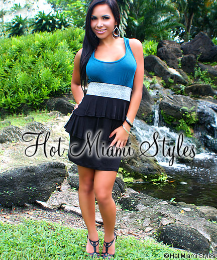 http://imagehost.vendio.com/a/897582/view/sept_2_lisa_295.jpg