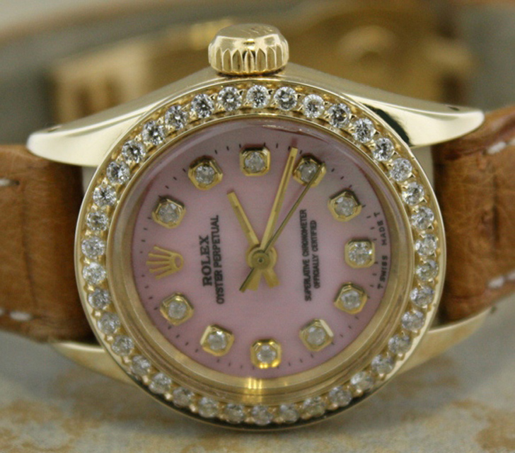 LADIES ROLEX 14K GOLD OYSTER PERPETUAL PINK MOP DIAMOND